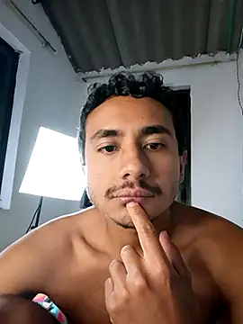 Simone_Miller webcam