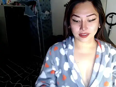 urqueendominant webcam