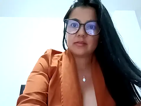 karoduq4 - Karoduq4's free webcam - UK Sex Cams