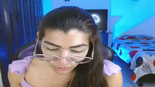 Alanni_parker webcam