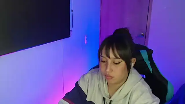 Skarlet_Adams28 webcam