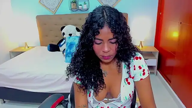 _EbonyGoddess webcam