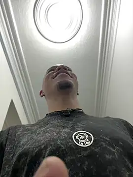 AlphaMasterXxx webcam