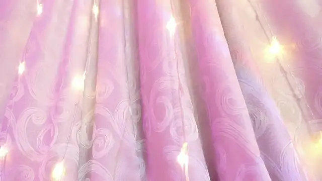 Lilith_salvatoree webcam