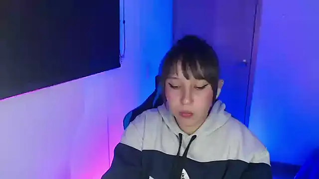 Skarlet_Adams28 webcam