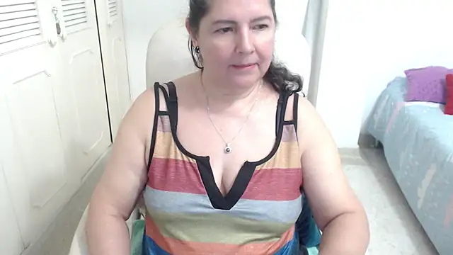 leonela_69 webcam