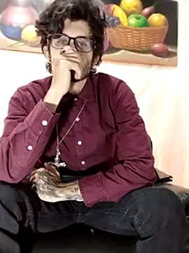 Loggan_donnelly webcam