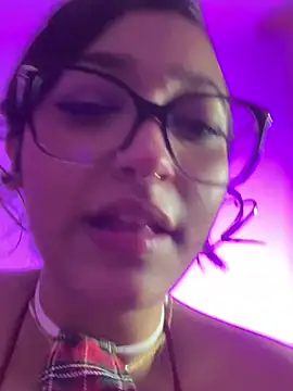 LilithMonette webcam