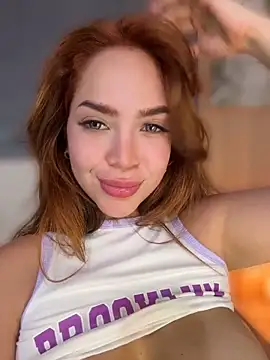 Webcam Model (Ambar_Mancinii)  is live.Free join now!