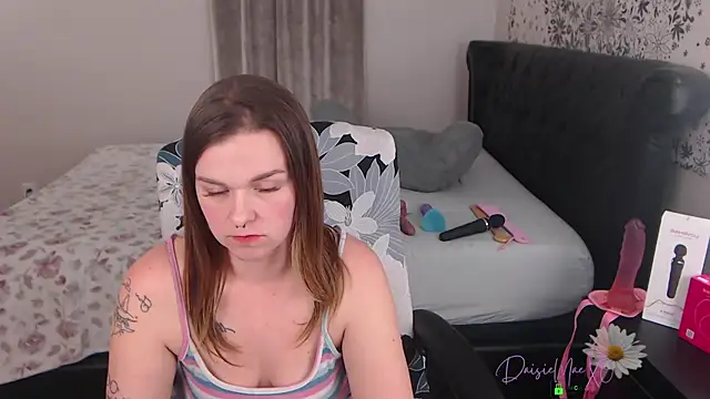DaisieMaeXO webcam