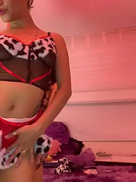 LilithMonette webcam