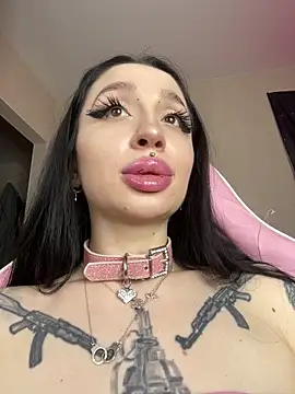 Molly__Moon webcam