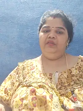 tamilthanushri webcam