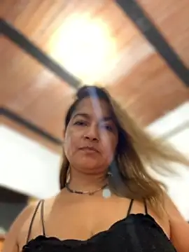 Jlo_69 webcam