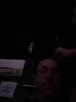 Johnny_Bottoms webcam