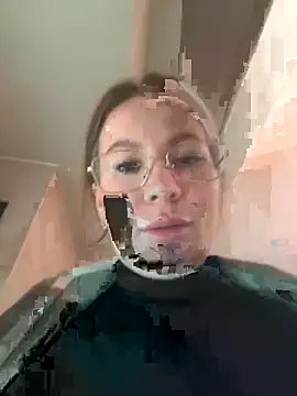 stella_vestal webcam