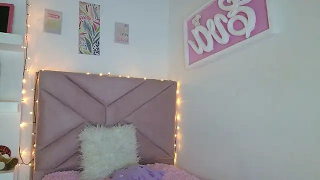 eva_sin18 live sex cam