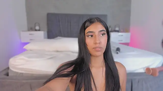 victoria_figueroa webcam