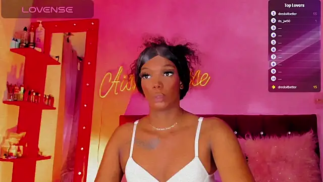 Sara_hot12112 webcam