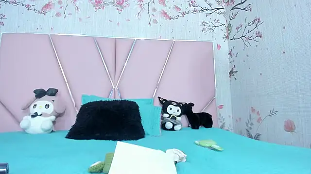 SafiroAgataaa webcam