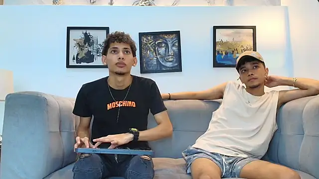 YOUNG_BOYS_HELL webcam