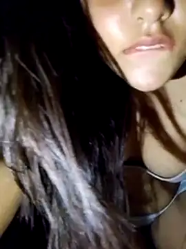 Webcam Model (AishaYeleth)  is live.Free join now!