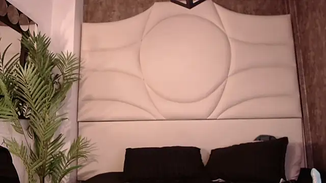 juana_valkiria webcam