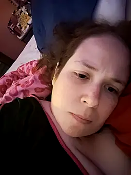 023thickandjuicy07 webcam