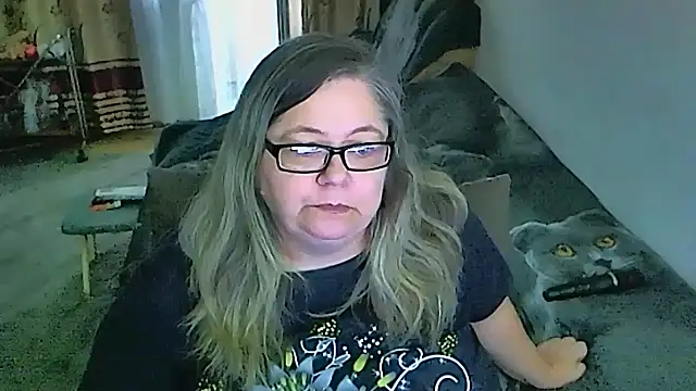 sex2 (F mature) - naked, squirt