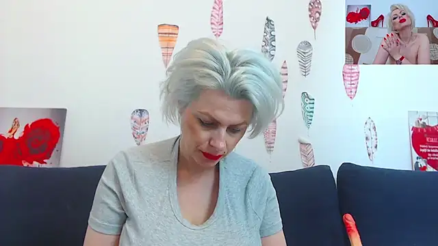 pure_seduce__wow___ - PURE_SEDUCE__WOW___'s free webcam - UK Sex Cams