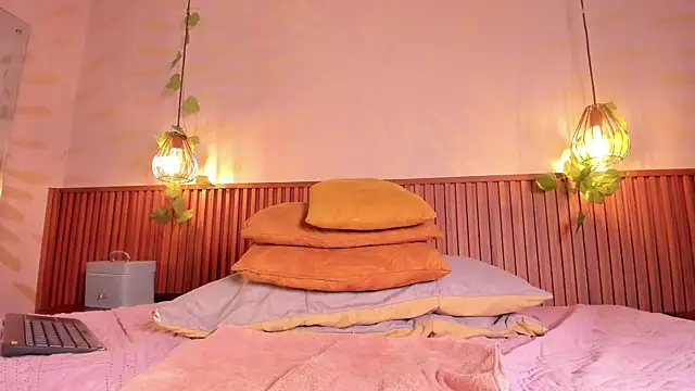 daphne_courtis webcam