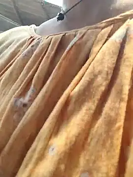 Webcam Model (Sweet-runi)  is live.Free join now!