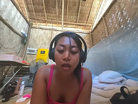 juliet_official_pro - Juliet_official_pro's free webcam - UK Sex Cams