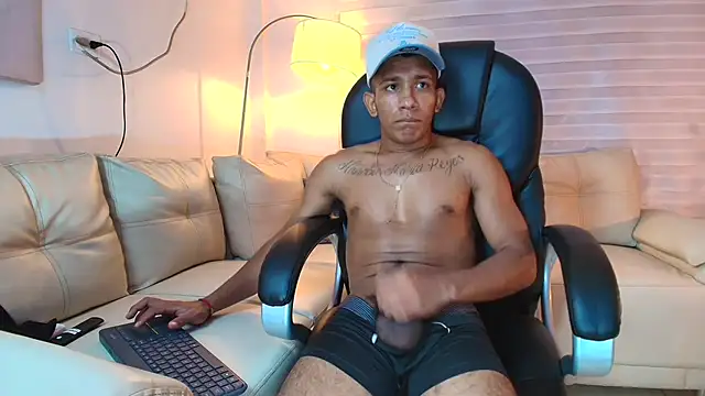 ricky_spensar23cm_ webcam