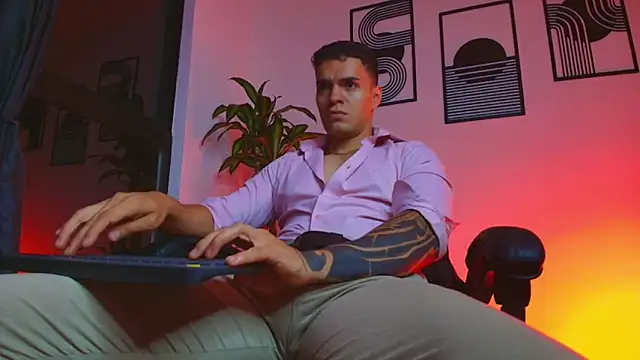 ALPHA_DOMINUS_ webcam