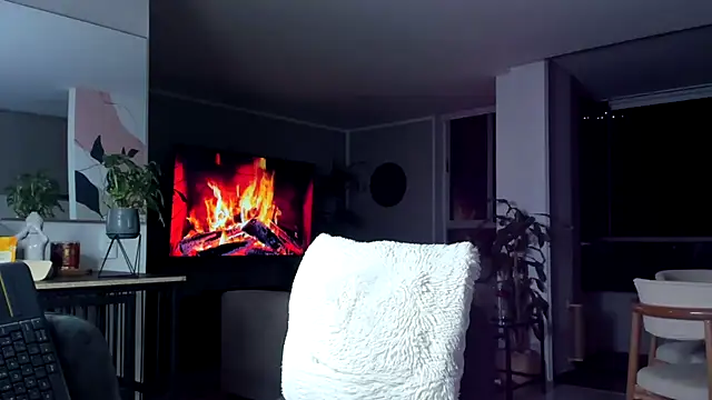 valenthino_salvatore - Valenthino_Salvatore's free webcam - UK Sex Cams