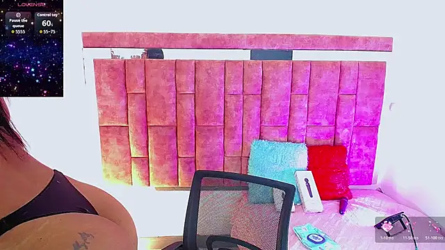 KayleighDreams_ webcam