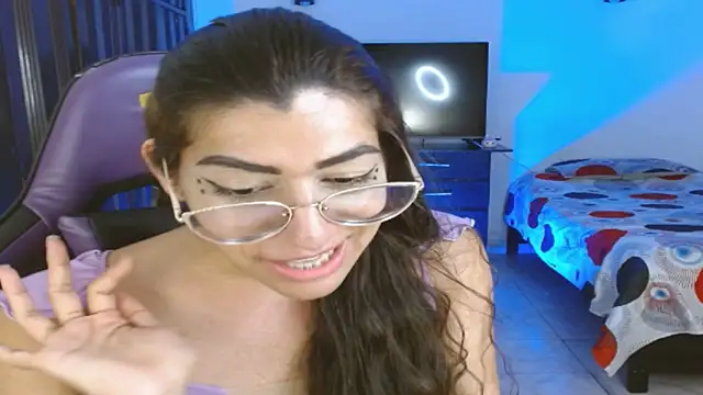 Alanni_parker webcam