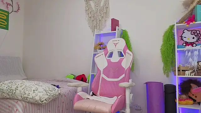 Mia_WaterFall webcam