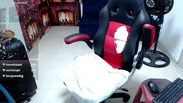 amelie_rose__ webcam