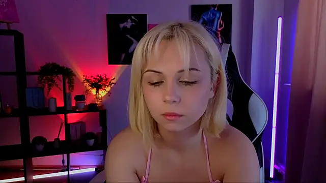 ElenaMonroe webcam