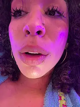 woo_isdaphne (F young) - plug in and out of my ass🔥