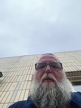 noitelivre (M mature) - Get naked