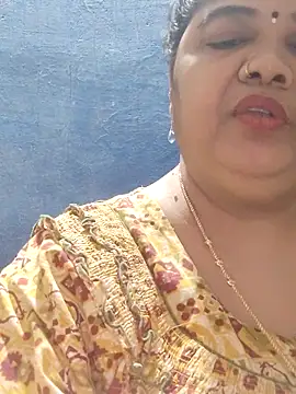 tamilthanushri webcam