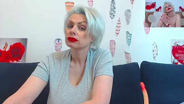 PURE_SEDUCE__WOW___ webcam