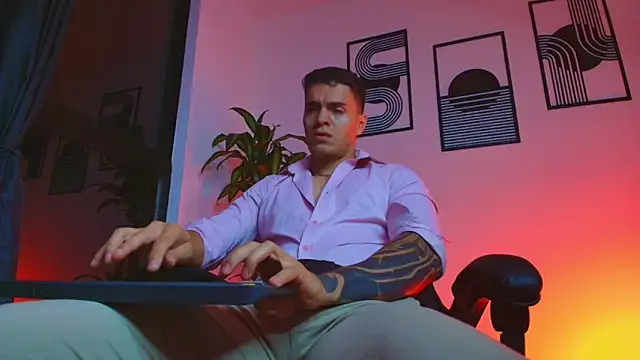 ALPHA_DOMINUS_ webcam