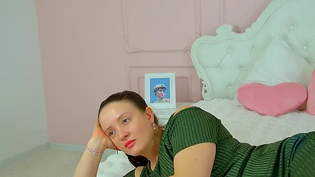 ElinaBellucci webcam