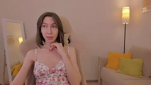 GoodGlamorGirl webcam