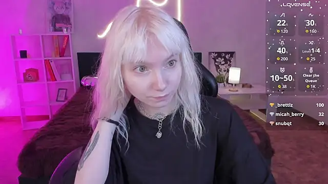 tattoo_art_baby webcam