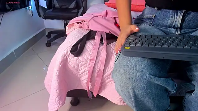 Madison_Rosee webcam